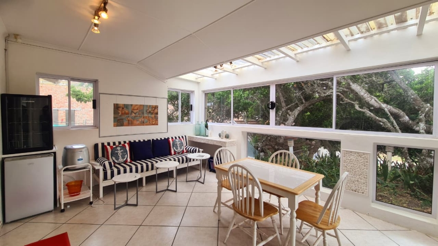 5 Bedroom Property for Sale in Kenton On Sea Eastern Cape